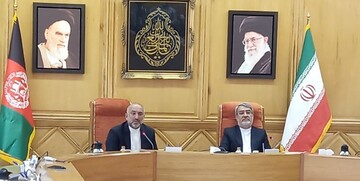خبر مهم وزیر کشور درباره تردد اتباع افغانستانی به ایران