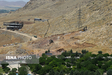 بی‌مهری به طاق بستان