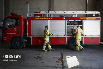 دختران آتش نشان روزتان مبارک