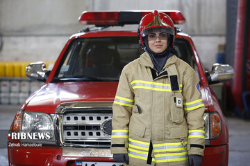 دختران آتش نشان روزتان مبارک