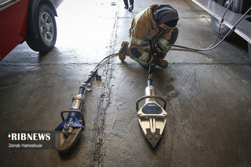 دختران آتش نشان روزتان مبارک