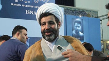 پزشکی قانونی:  استعلامی در رابطه با اخذ DNA منصوری نداشتیم