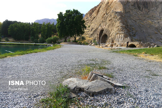 بی‌مهری به طاق بستان