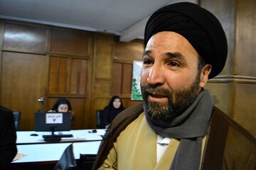 نماینده روحانی مجلس: اولویت کاری مجلس «ختم قرآن» و برگزاری «نماز آیات» نیست /به دنبال دعوا با دولت نیستیم
