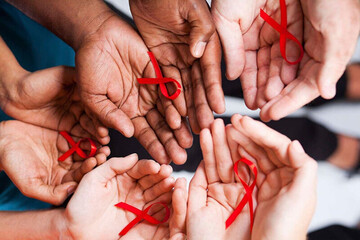 دریافت خدمات درمان ایدز؛ رایگان و محرمانه