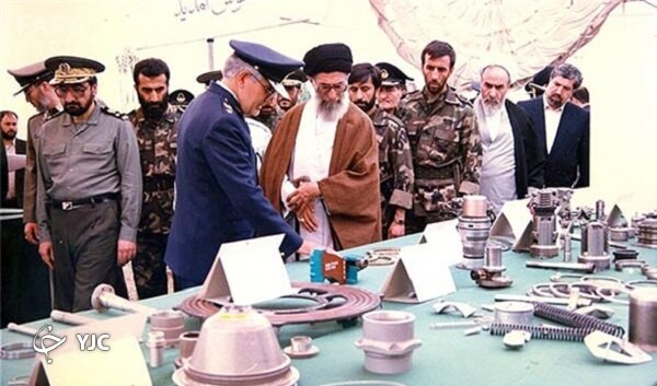 آسمانی که به زودی زیر بال‌های جنگنده قاهر قرار می گیرد + تصاویر