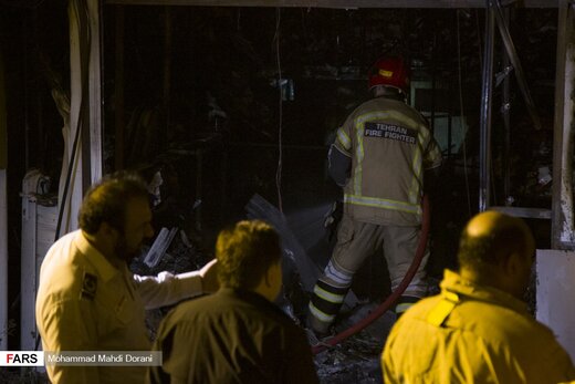 آتش سوزی و انفجار در مرکز درمانی در تجریش