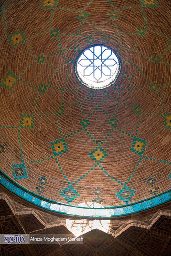 سرای سعدالسلطنه حسینیه امینیها مسجد جامع کلیسای کانتور  و دهکده طبیعت باراجین دروازه درب کوشک