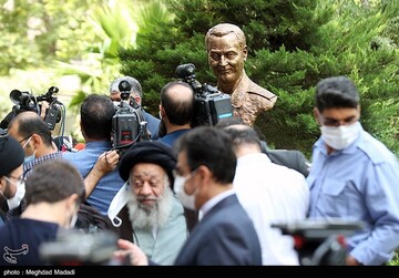 رونمایی از سردیس سپهبد شهید قاسم سلیمانی