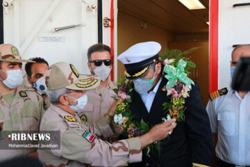 تصاویر | استقبال از نفتکش ایرانی در بازگشت از ونزوئلا !