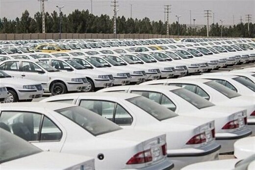 خودروسازان تنها ۹۰ هزار دستگاه خودروهای ناقص کف پارکینگی دارند