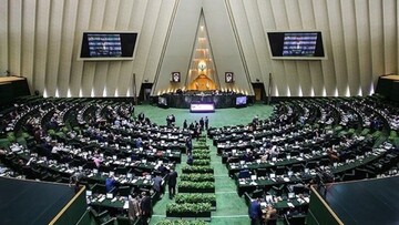 چند توصیه به هیات رئیسه مجلس به بهانه اظهارنظر جنجالی یک نماینده درباره واگذاری جزایر ایرانی