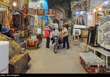 کسادی بازار وکیل شیراز در ایام کرونا