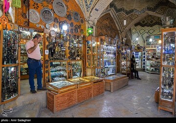 کسادی بازار وکیل شیراز در ایام کرونا