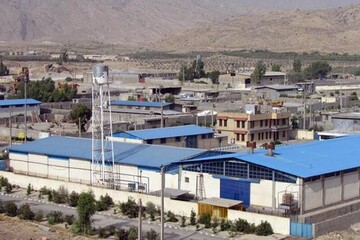 واحد تولیدی تراورس زاهدان خطوط بتنی راه آهن چابهار- زاهدان را تامین می‌کند