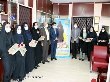 آیین تقدیر از بانوان شاغل در برق لرستان