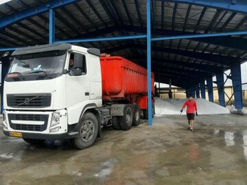 تخصیص وتوزیع بیش از 12هزارتن کود اوره درچهارمحال وبختیاری