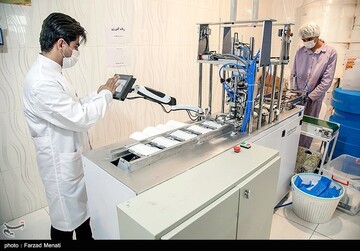 کارگاه تولید ماسک در کرمانشاه