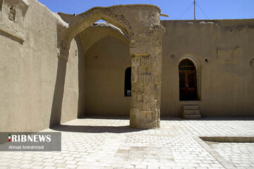 مسجد تاریخانه دامغان قدیمی‌ترین مسجد ایران