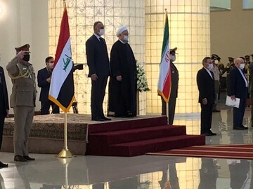 استقبال رسمی روحانی از نخست وزیر عراق در تهران