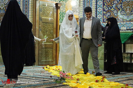 جشن ازدواج زوجین جوان در آستانه اشرفیه