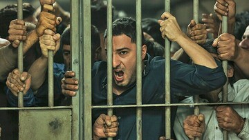 چرا سر نوید محمدزاده جنجال به پا شد؟