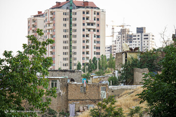 همسایگی کاخ و کوخ