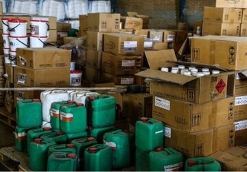 کشف انبار بزرگ احتکار روغن موتور و ضدیخ