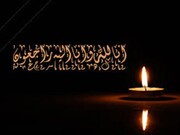 روزنامه‌نگار و فعال اجتماعی در سوگ همسر 