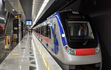 ۲۰ واگن قطار به شرکت بهره برداری قطار شهری تبریز تحویل داده شد