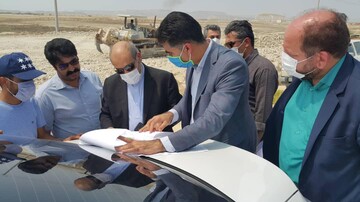 بازدید مدیرعامل سازمان منطقه آزاد قشم از چند طرح عمرانی و گردشگری