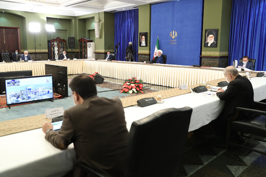 مراسم بهره برداری از طرح های ملی وزارت نفت