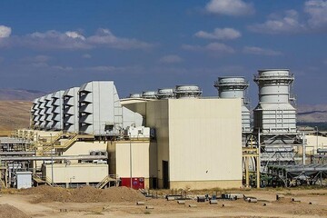 اتصال نخستین واحد بخار نیروگاه ارومیه به شبکه برق کشور