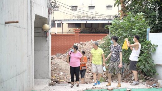 خانه‌ای در وسط اتوبان