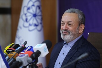 معرفی لاین مرغ بومی‌سازی شده کوثر ۷ و احیای لاین مرغ آرین
