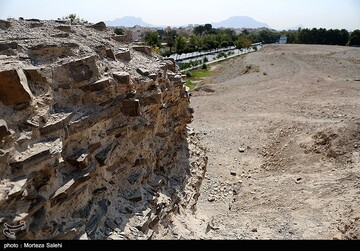 کشف دومین اسکلت بانوی اشکانی در اصفهان