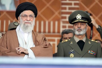 قدردانی فرمانده کل ارتش از رهبر انقلاب 