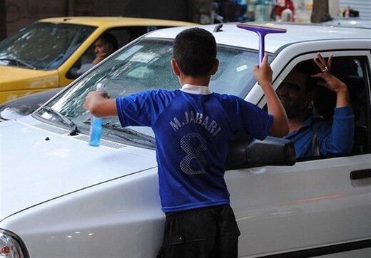 "اجاره دادن کودکان" به افراد سودجوء برای کار در معابر و خیابان‌ها