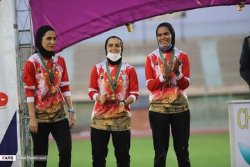 جشن قهرمانی تیم فوتبال بانوان شهرداری بم