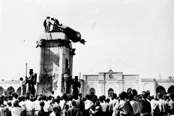 ببینید | کودتای ۲۸مرداد به روایت عکاس گاردین