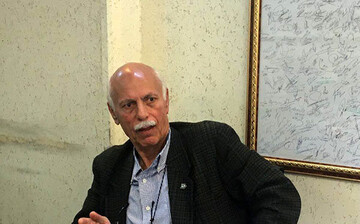 فرزامی: مجیدی خطاکاران را نبخشد/مقصر همه بدهی‌های ارزی استقلال وزیر است