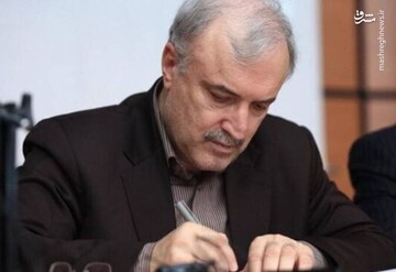 وزیر بهداشت از  محمود کریمی تقدیر کرد
