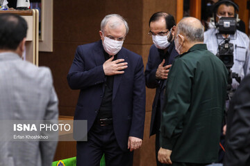 تجلیل از مدافعان سلامت به مناسبت روز پزشک