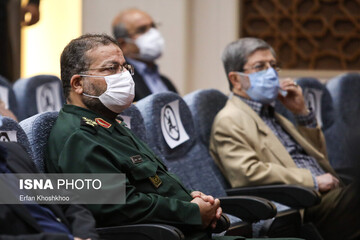 تجلیل از مدافعان سلامت به مناسبت روز پزشک