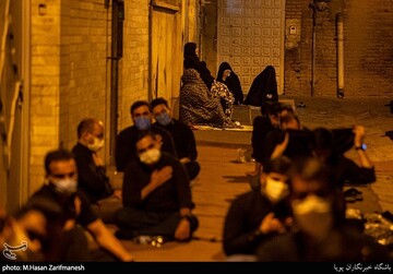عزاداری شب چهارم محرم در هیئت عشاق الحسین (ع)