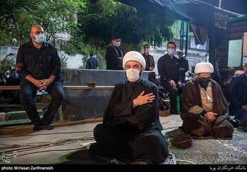 عزاداری شب چهارم محرم در هیئت عشاق الحسین (ع)