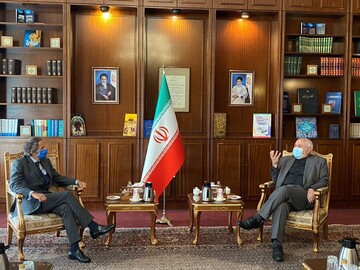 ظریف:خواهان ادامه همکاری با آژانس مطابق مقررات بین المللی هستیم/ آژانس بی‌طرف و حرفه‌ای‌ عمل کند