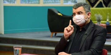 ۱۰ درصد بستری‌های کرونا فوت می‌کنند/ هر فرد کرونایی در یک ماه ۴۳۰ نفر را مبتلا می‌کند