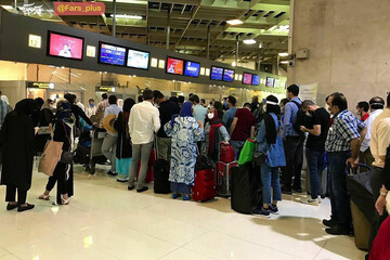 ببینید | صف مردم برای پرواز به کیش