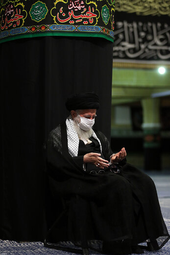 عزاداری آیت‌الله خامنه‌ای